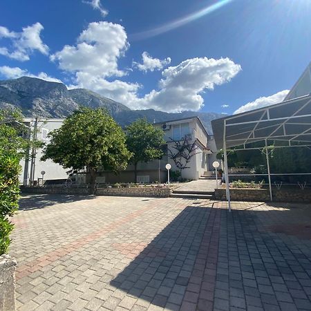 Apartmani Mare Baška Voda Exterior foto
