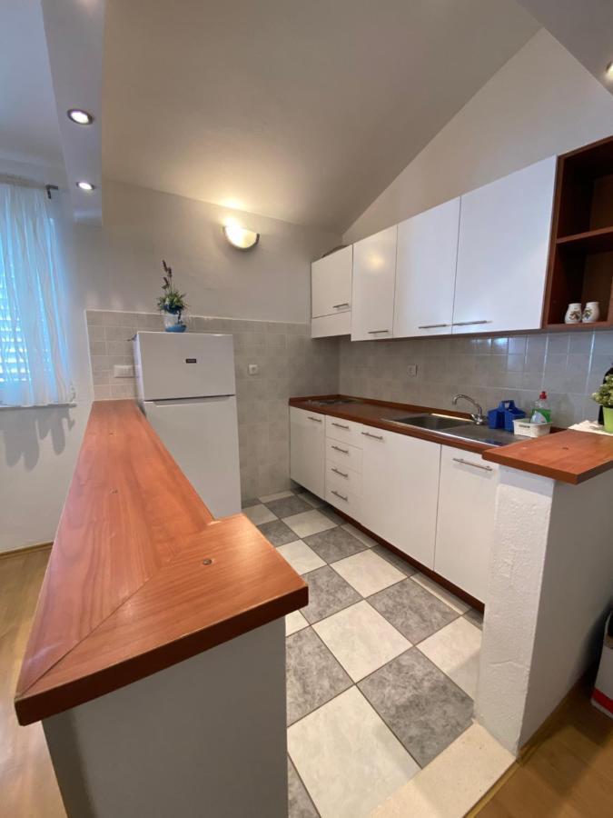Apartmani Mare Baška Voda Exterior foto