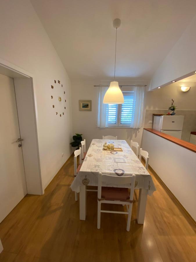 Apartmani Mare Baška Voda Exterior foto