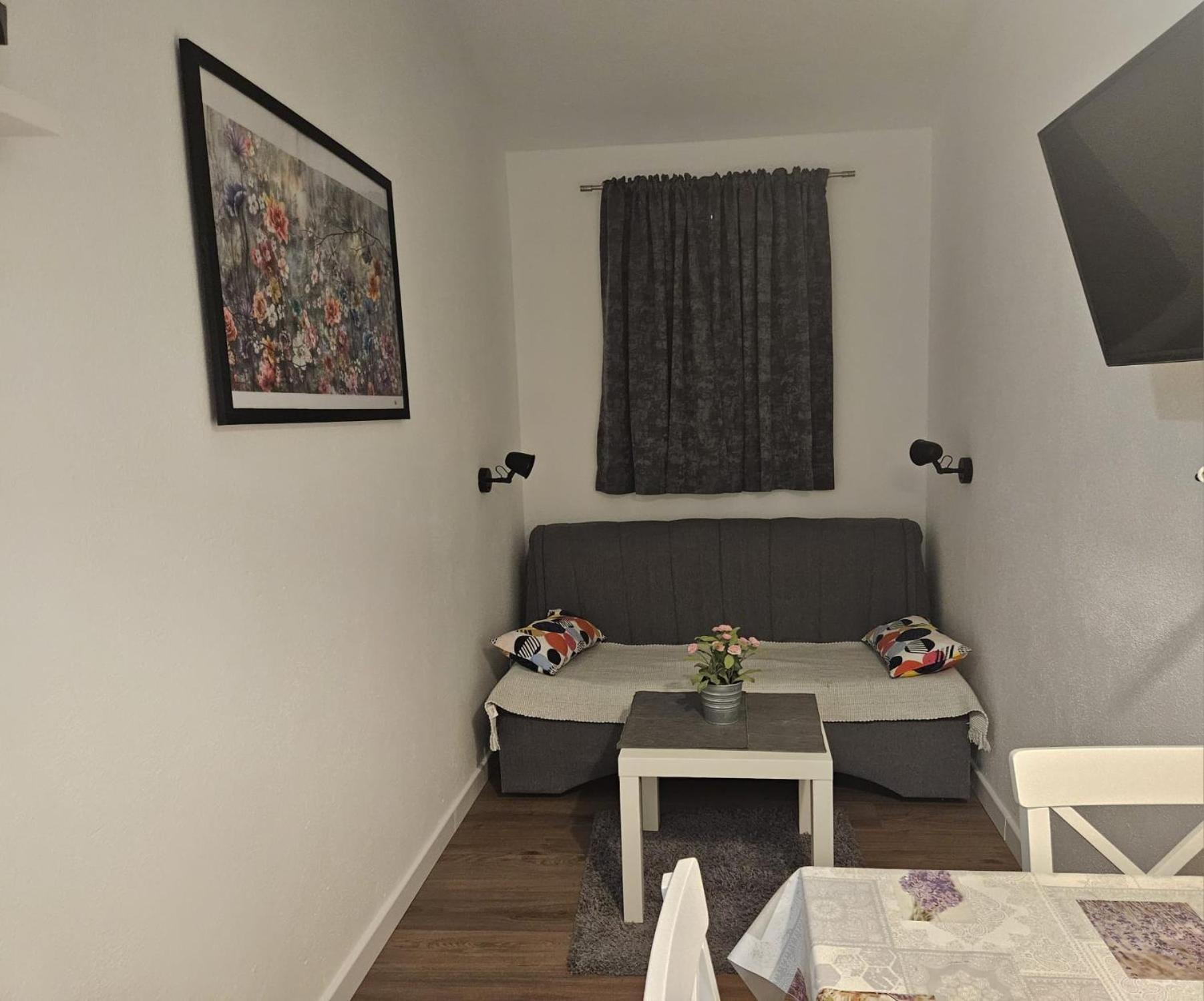 Apartmani Mare Baška Voda Exterior foto